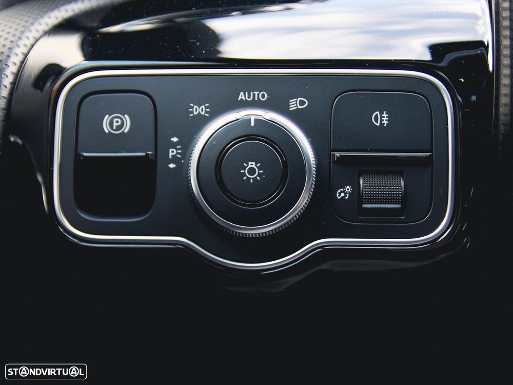 Mercedes-Benz A 180 d AMG Line Aut. - 27