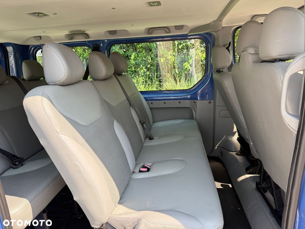 Opel Vivaro - 13