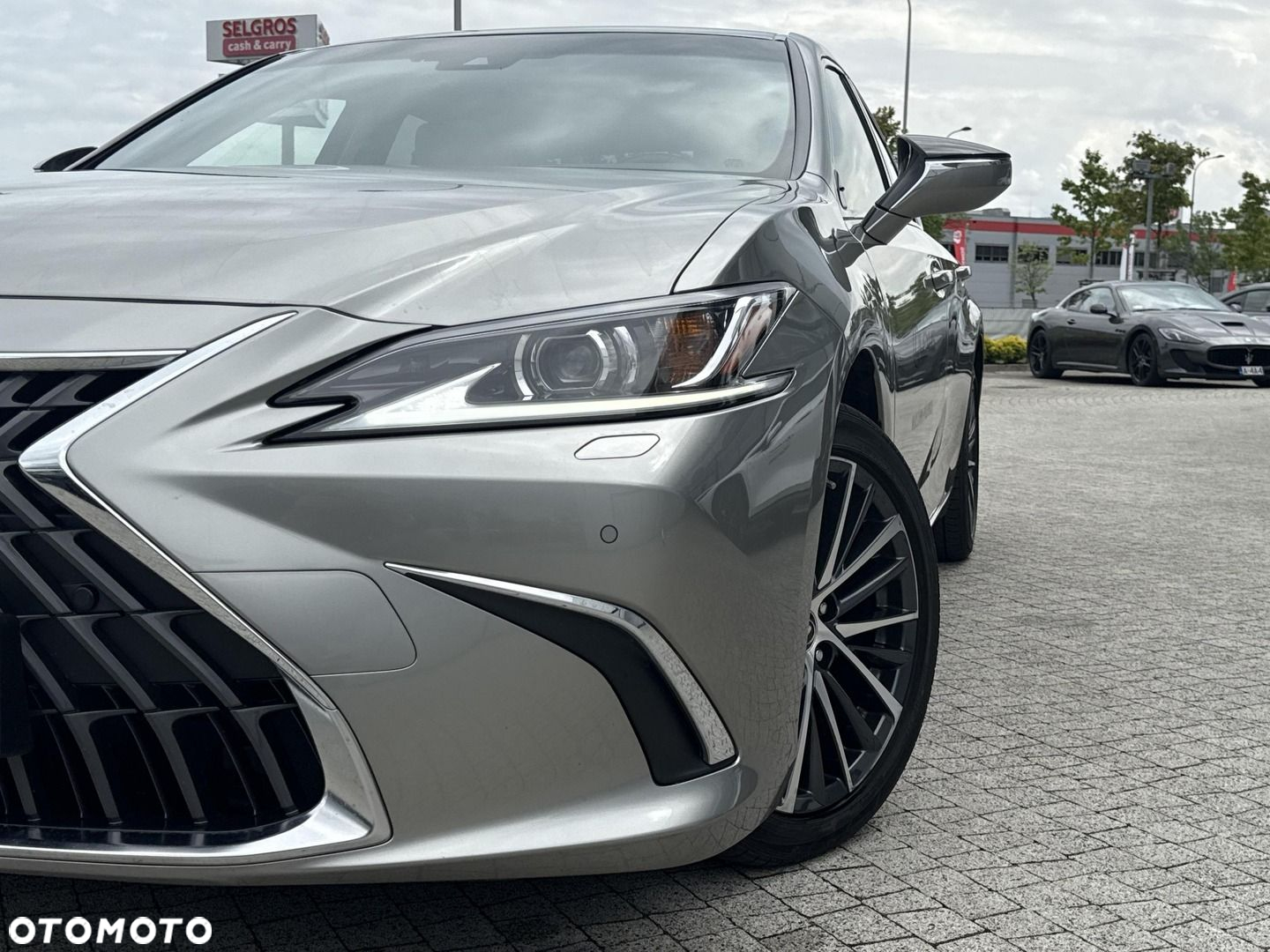 Lexus ES - 25