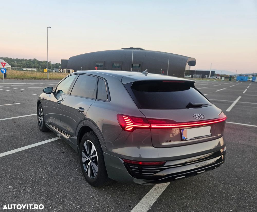 Audi Q8 e-tron 50 quattro S Line - 4