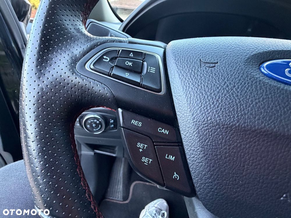 Ford EcoSport 1.0 EcoBoost ST-LINE - 19