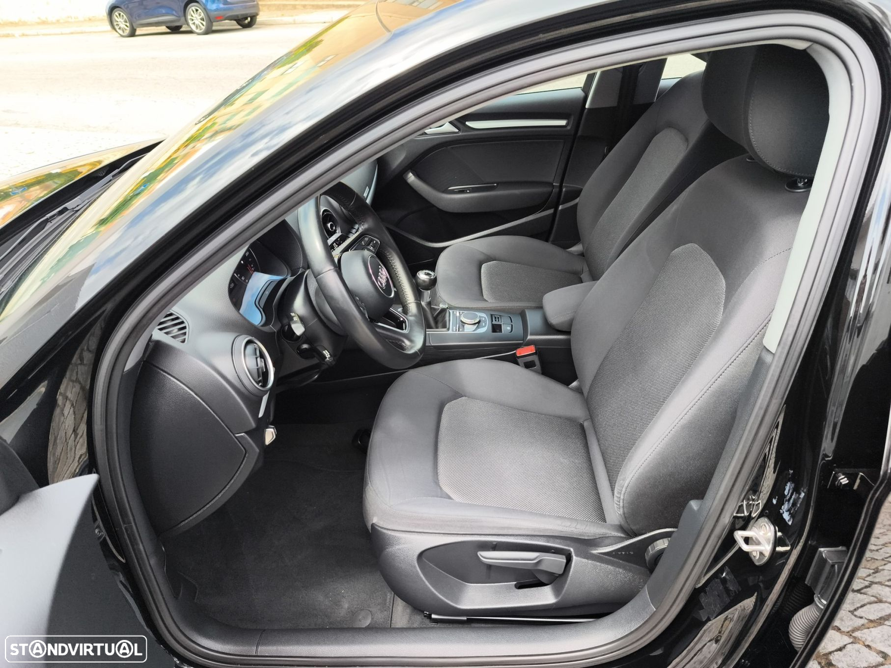 Audi A3 Limousine 1.6 TDI Attraction - 11