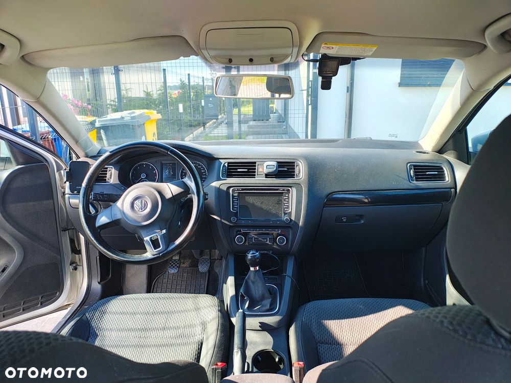 Volkswagen Jetta 1.2 TSI Comfortline - 14
