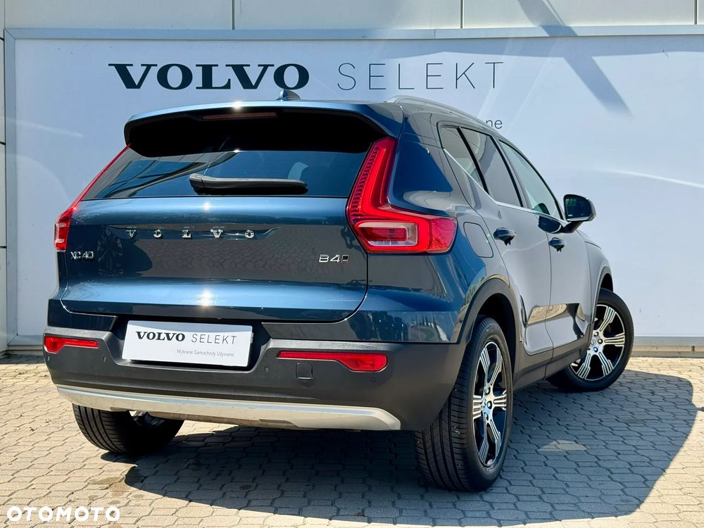 Volvo XC 40 B4 B AWD Inscription - 9