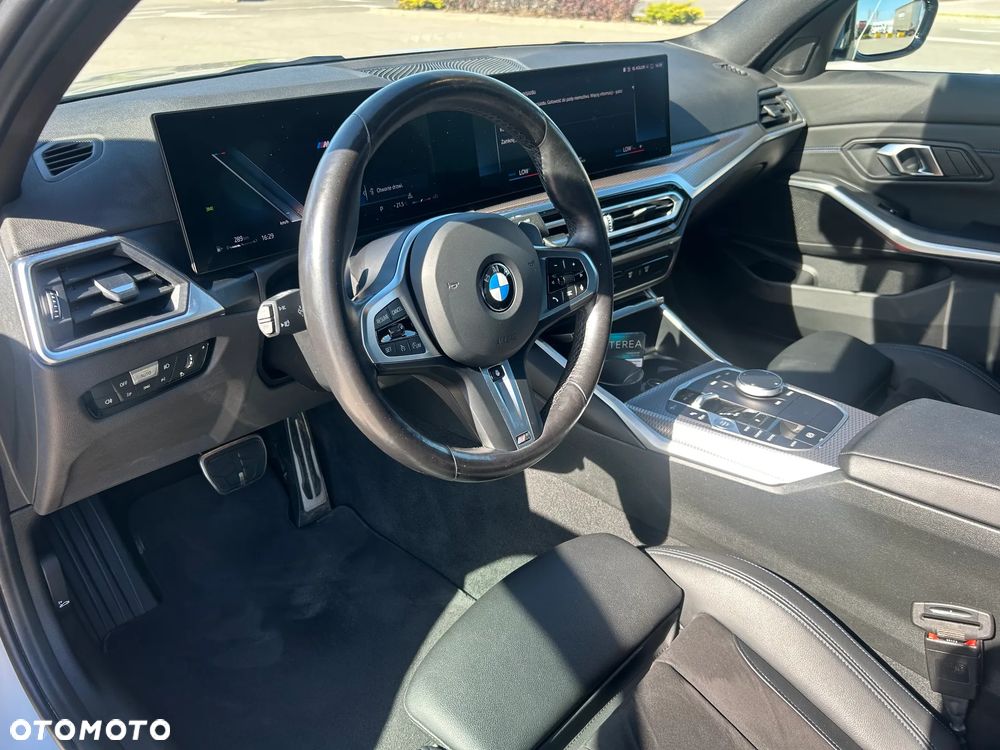 BMW Seria 3 320i xDrive M Sport - 10