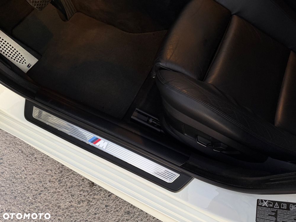 BMW Seria 5 535i xDrive - 11