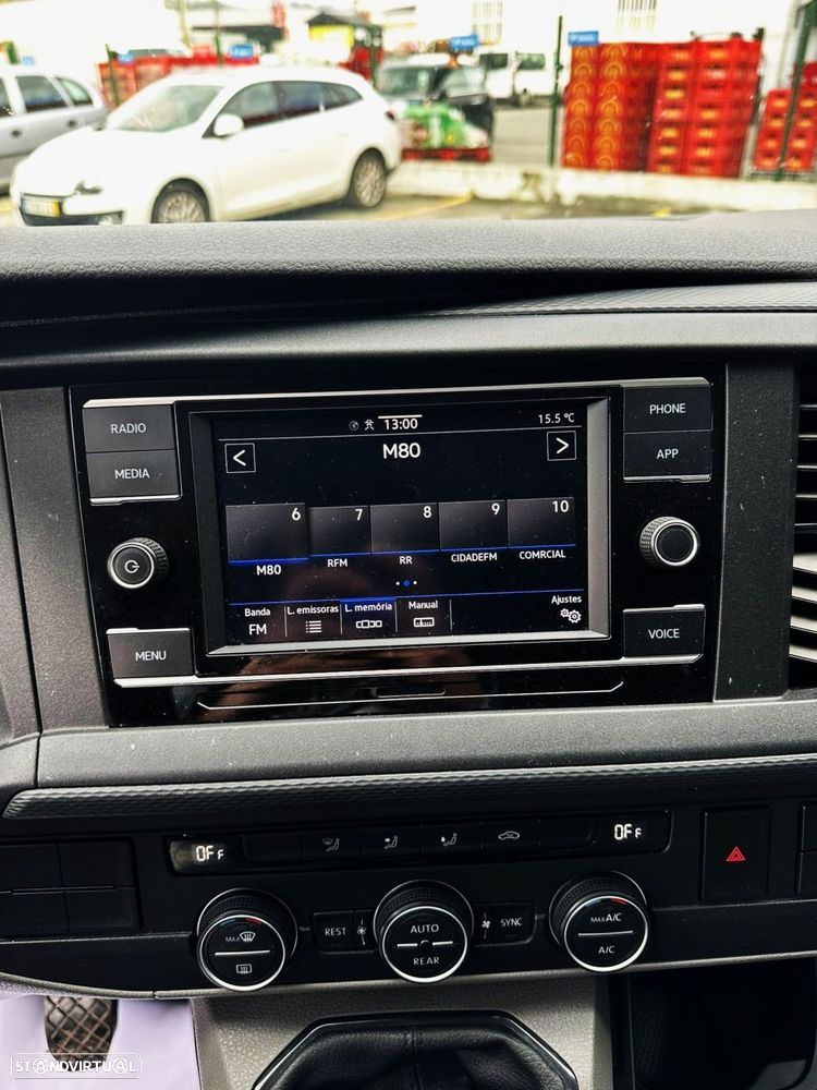 VW Caravelle 2.0 TDI Comfortline - 7