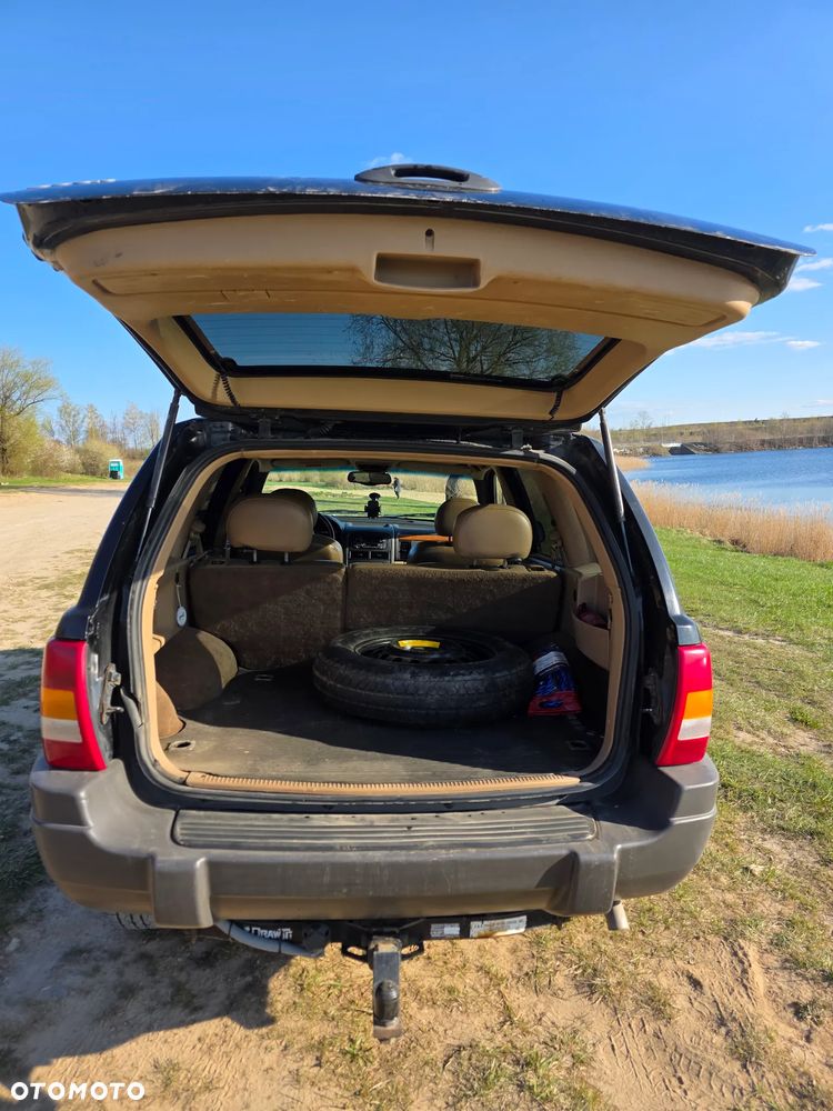 Jeep Grand Cherokee - 13
