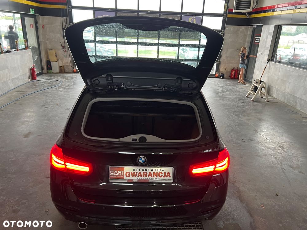 BMW Seria 3 318d xDrive - 21