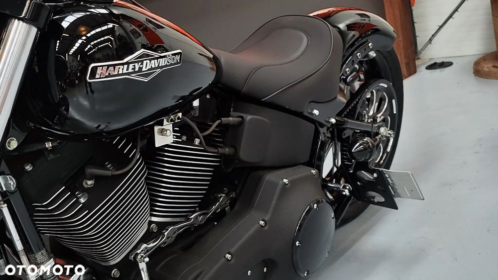 Harley-Davidson Night Train - 21