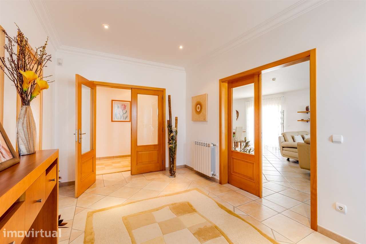 Moradia T5 inserida em lote de 2.800 m² - Pataias - Grande imagem: 3/60