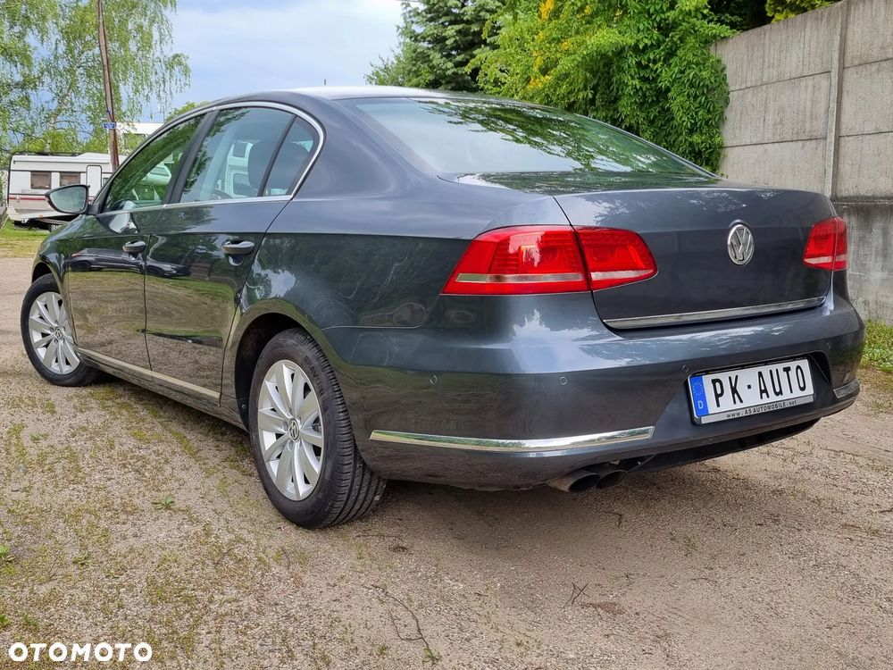 Volkswagen Passat 1.8 TSI Comfortline - 4