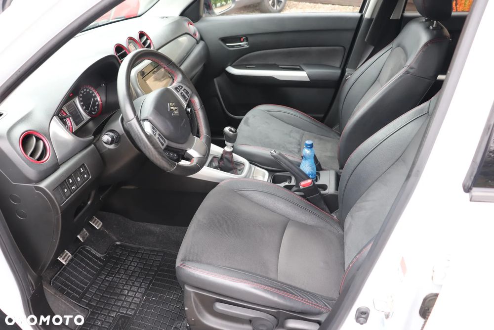 Suzuki Vitara 1.4 Boosterjet Premium 2WD - 20