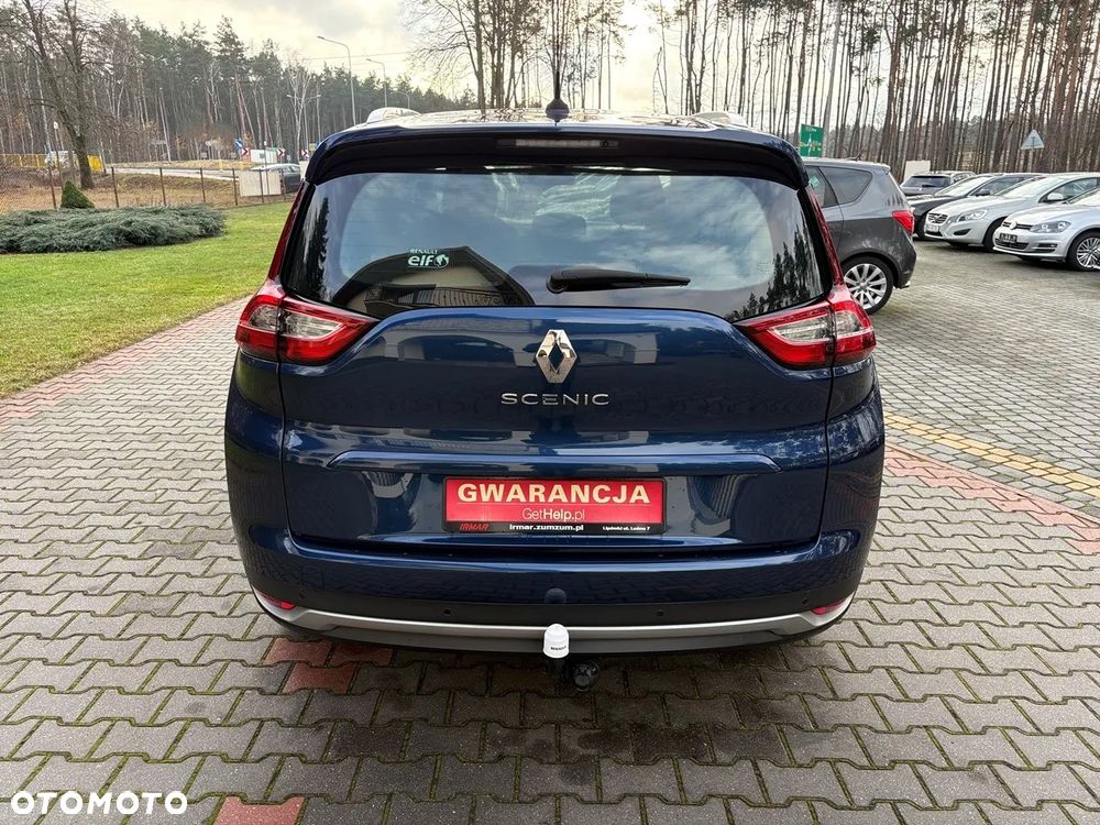 Renault Grand Scenic - 8