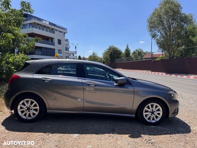 MERCEDES-BENZ A-Class 2012 — imagine 15