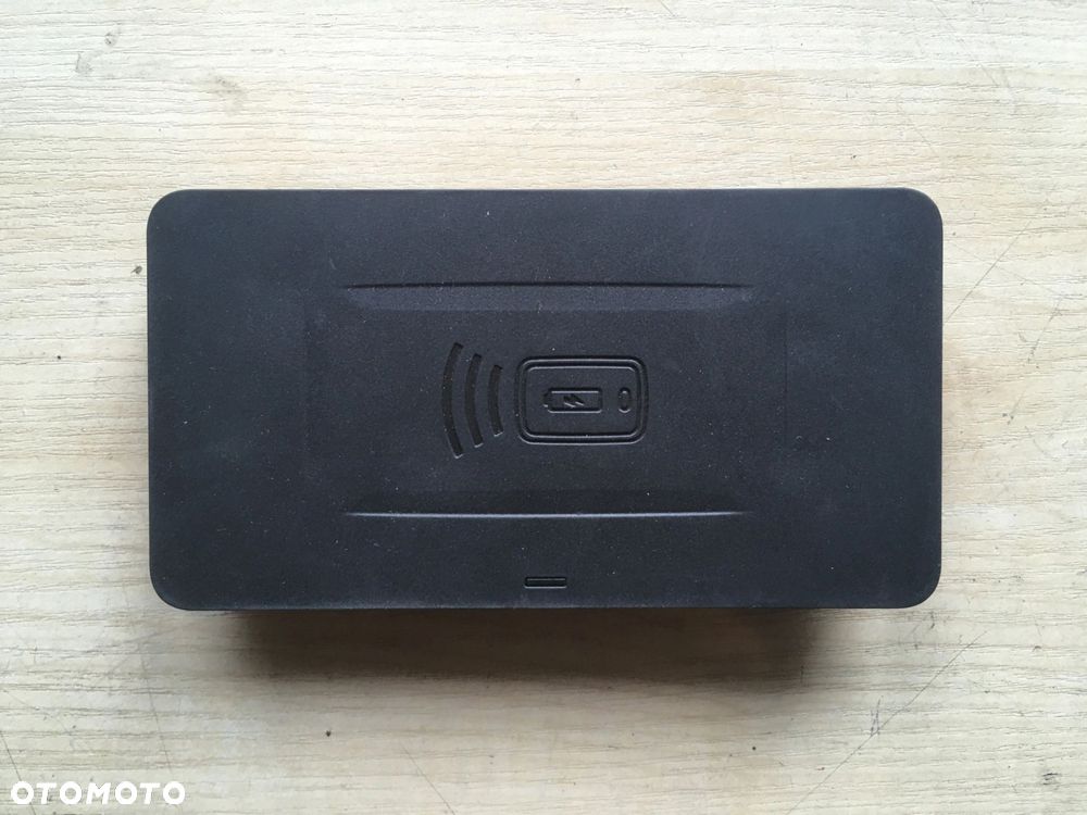 ŁADOWARKA BMW G42 G20 G21 G11 G01 G02 5A62826 - 1