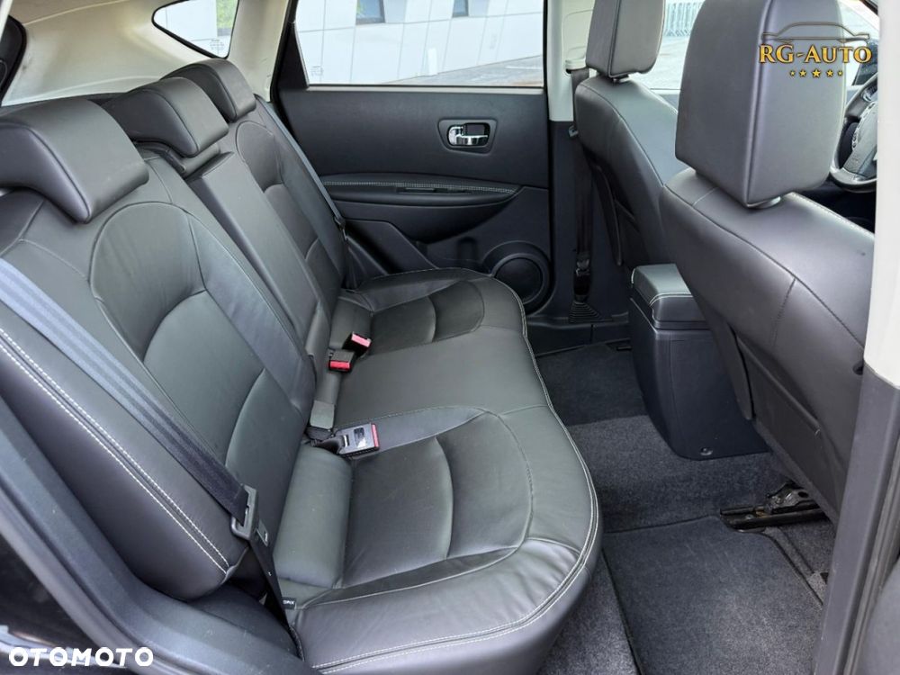 Nissan Qashqai - 23