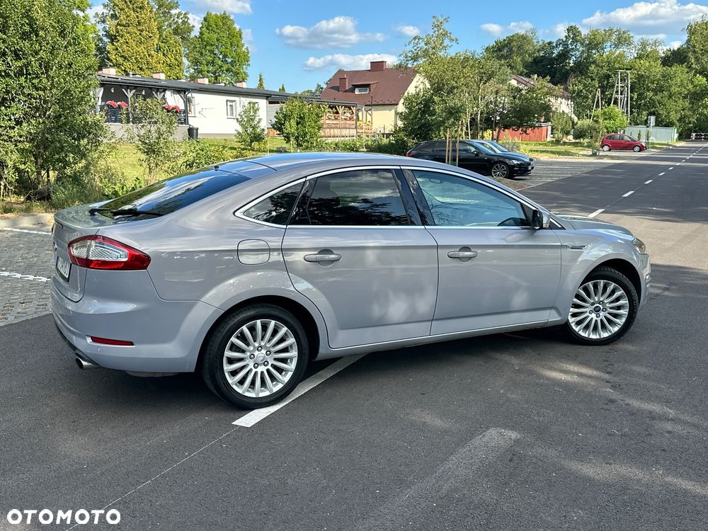 Ford Mondeo 2.0 EcoBoost Titanium X - 14