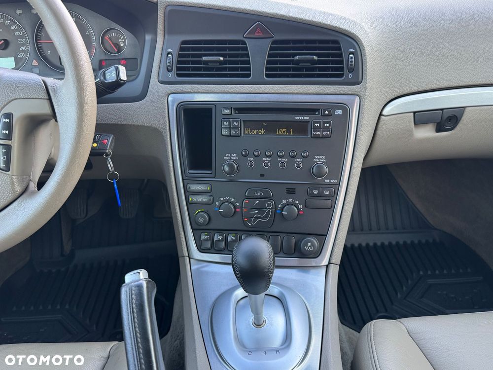 Volvo V70 D5 - 31