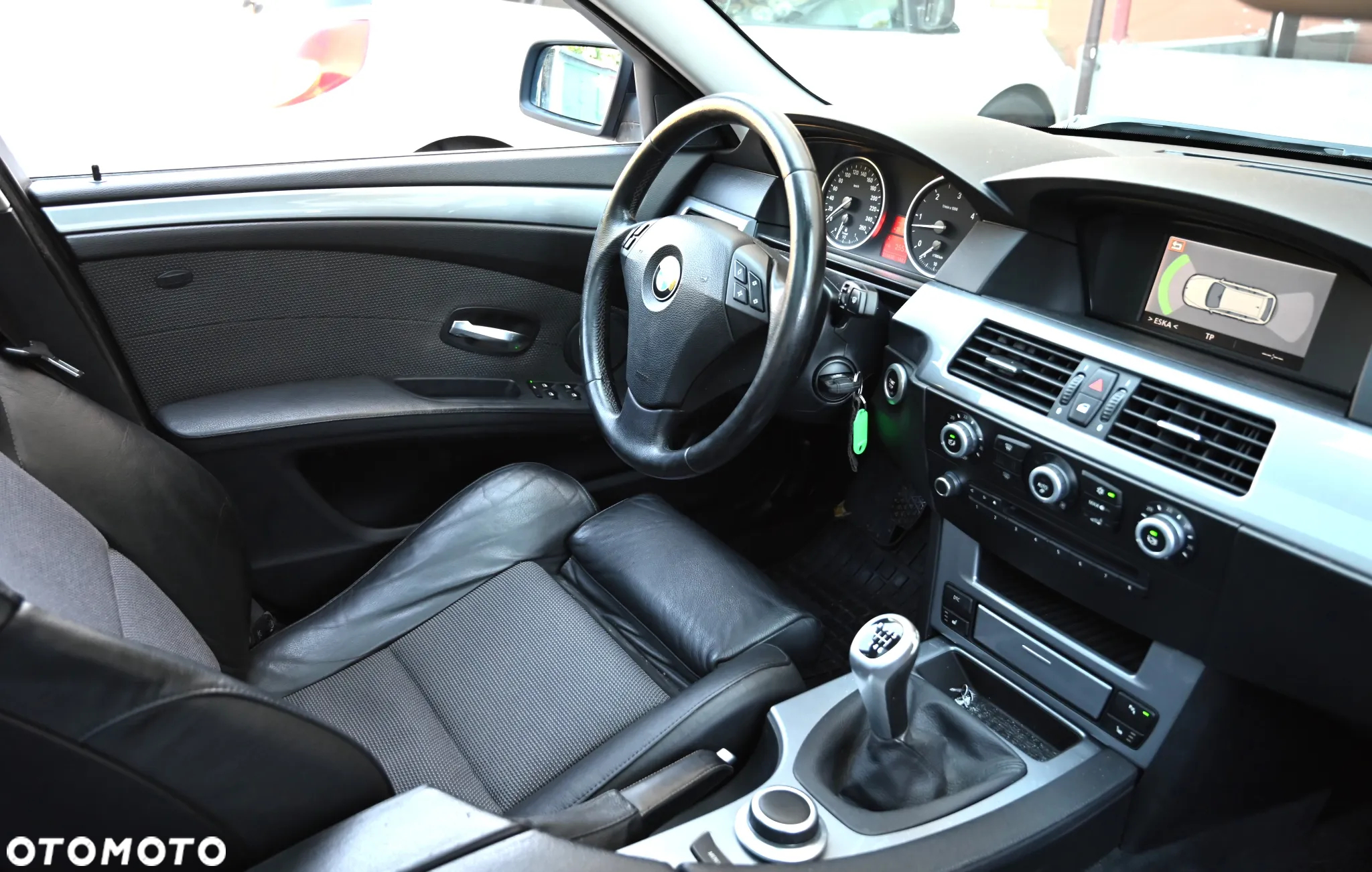 BMW Seria 5 - 21