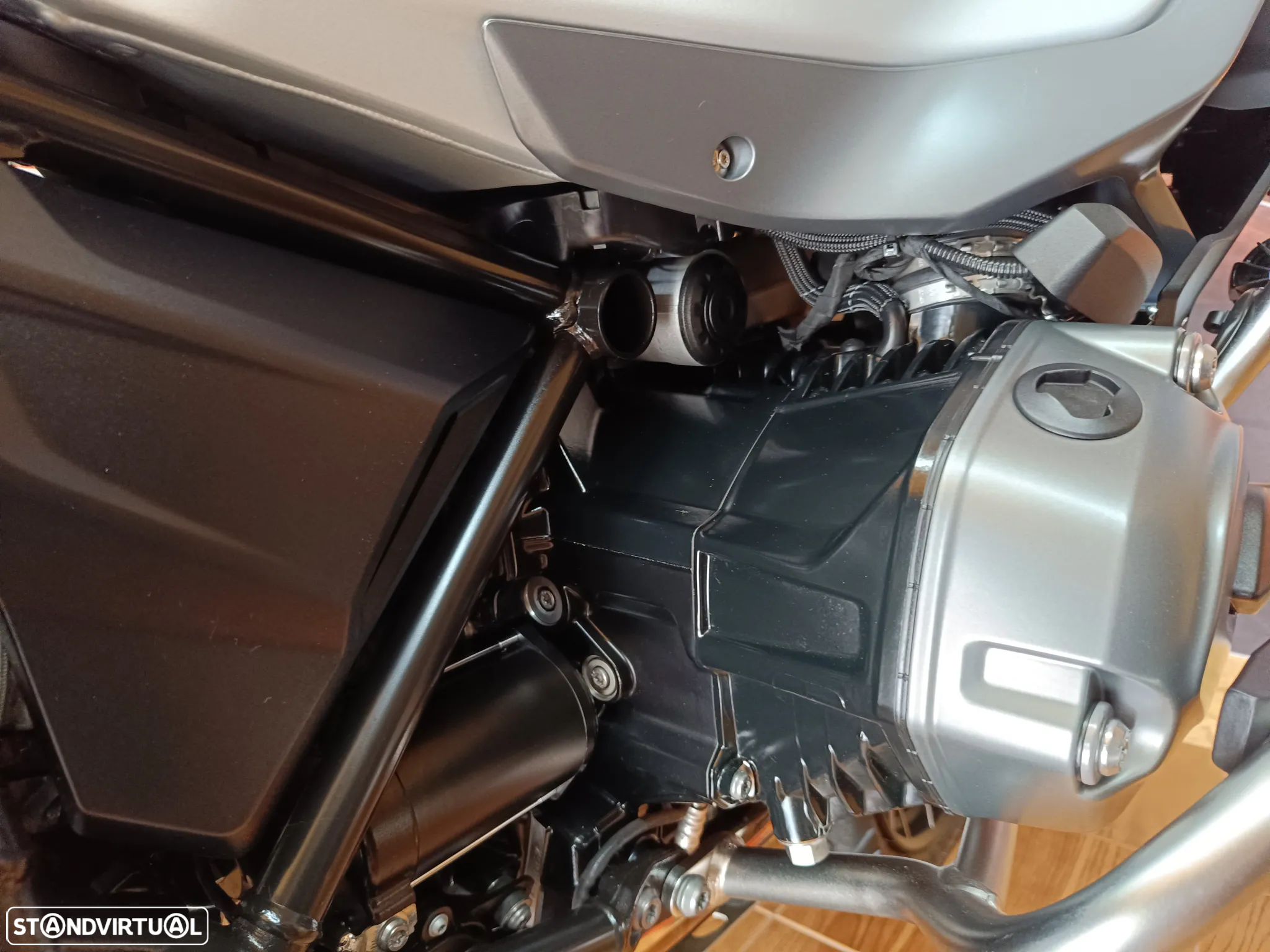BMW R 1200 GS Adventure TFT Connectivity - 25
