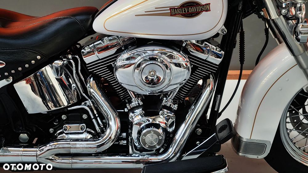 Harley-Davidson Softail Heritage Classic - 13