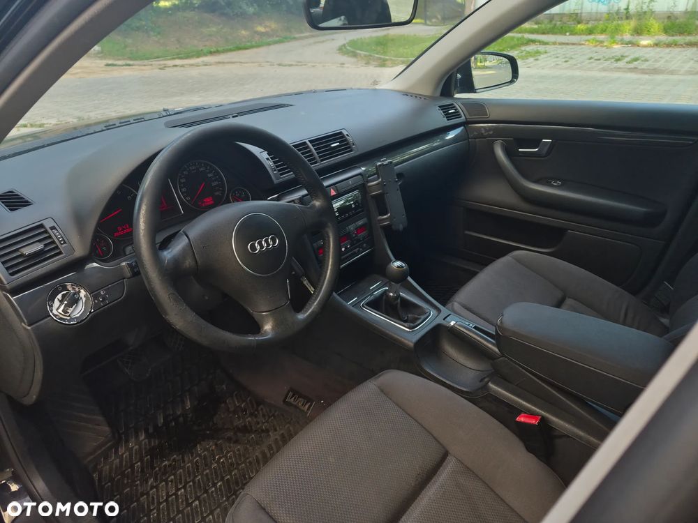 Audi A4 Avant - 7