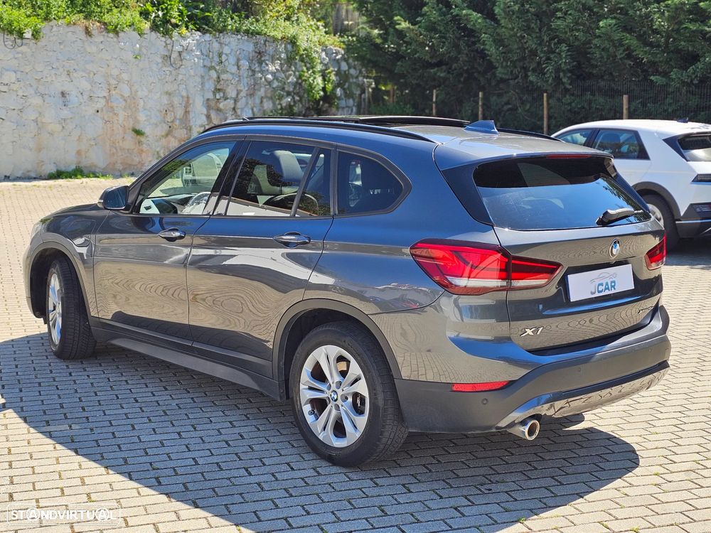 BMW X1 25 e xDrive Corporate Edition - 3