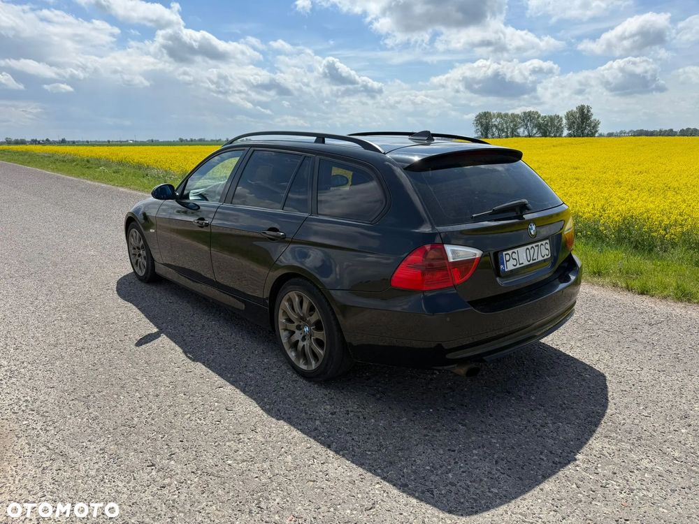 BMW Seria 3 320d DPF - 4