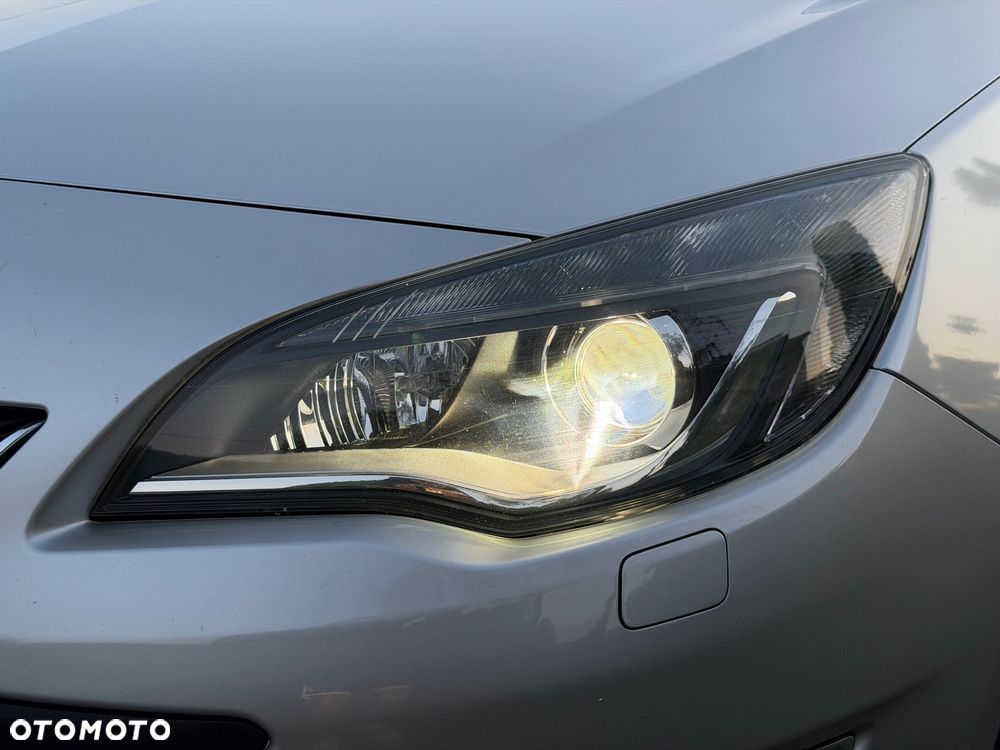 Opel Astra - 34