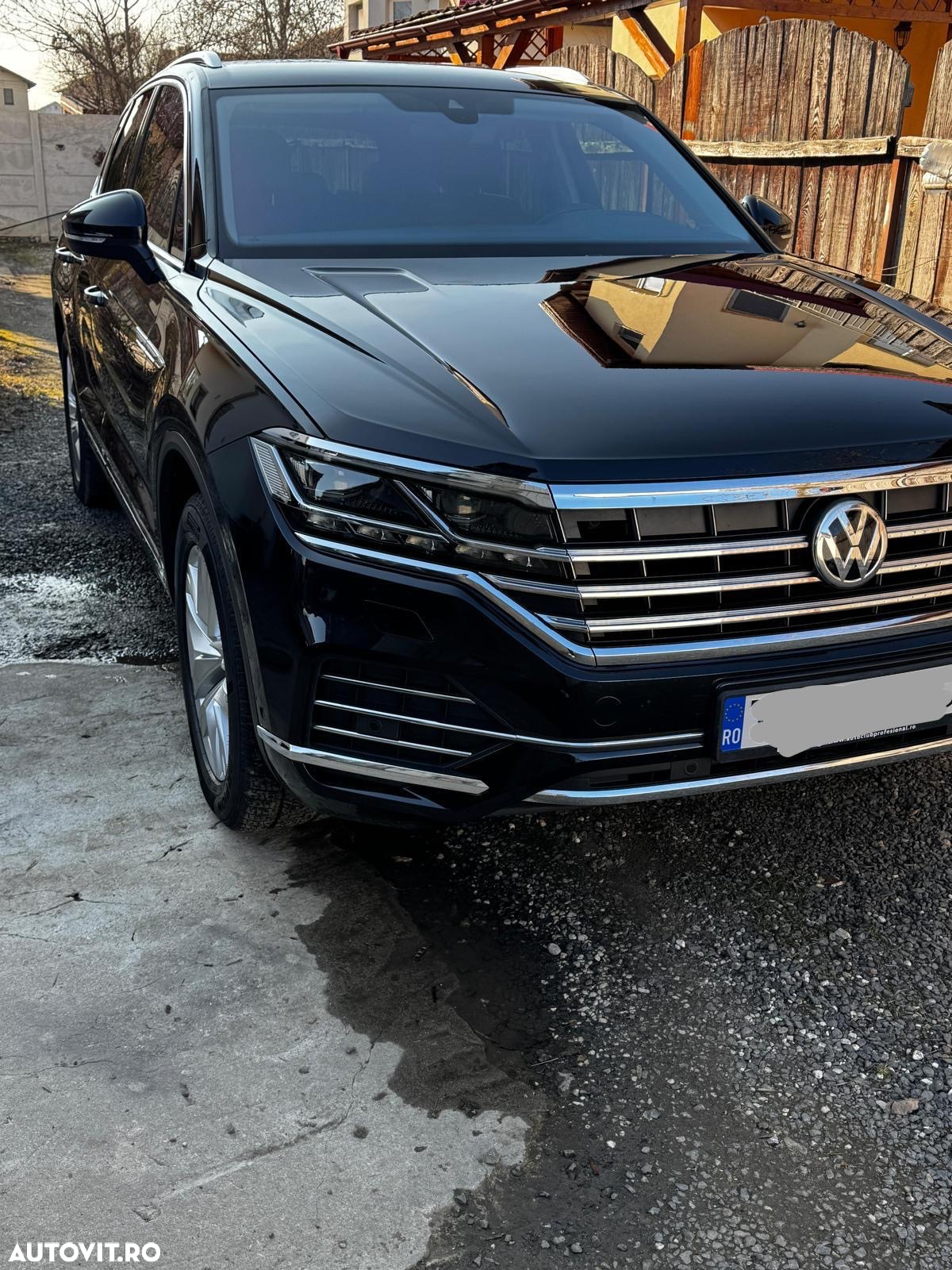 Volkswagen Touareg - 3