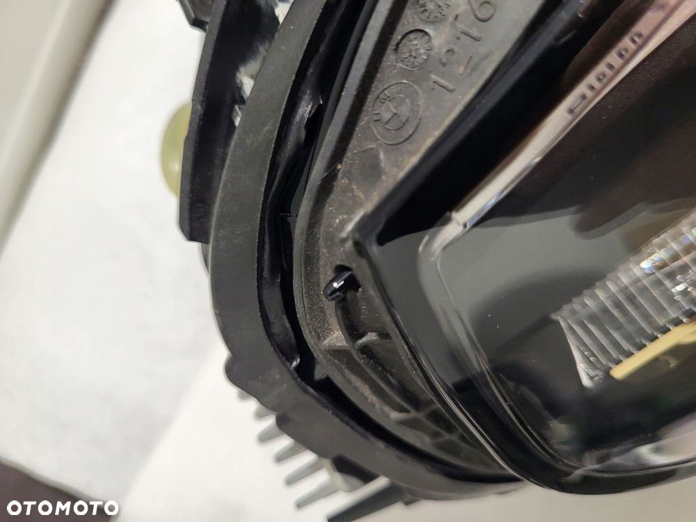 bmw 2 g42 full led złote komplet lamp przednich 5a320f3 / 5a320f4 - 5