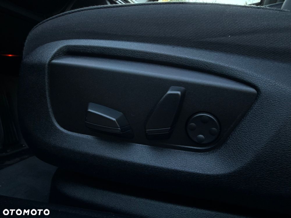 BMW Seria 5 520d - 21