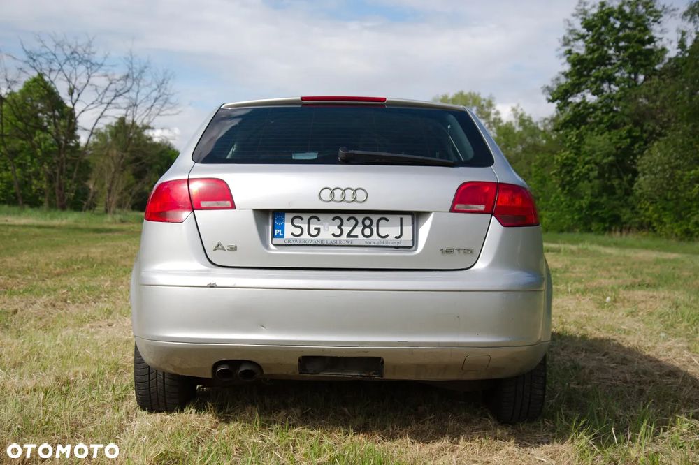 Audi A3 Sportback - 4