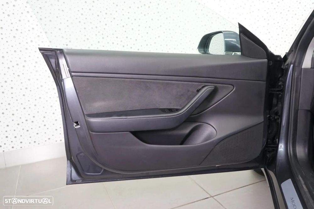 Tesla Model 3 Standard Range Plus RWD - 16