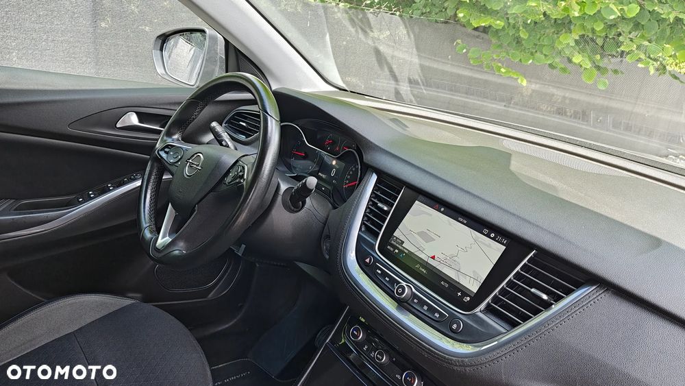 Opel Grandland X - 16