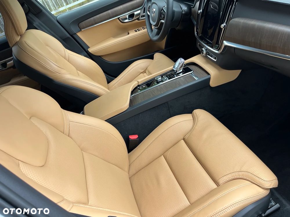 Volvo V90 Cross Country B5 D AWD Ultimate - 11