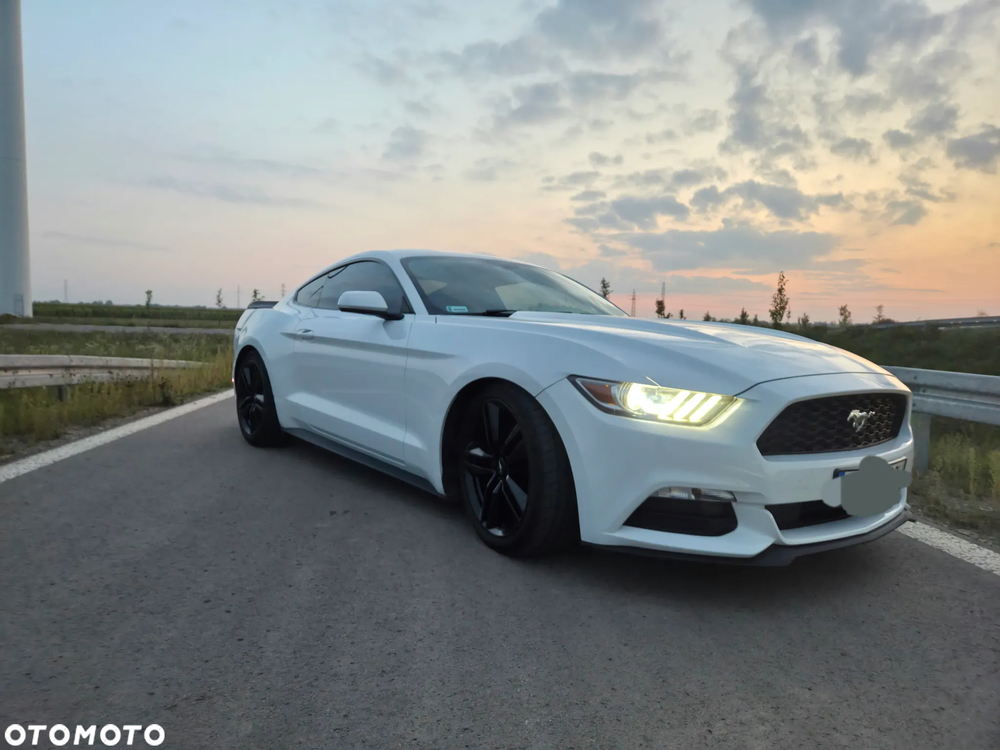 Ford Mustang 3.7 V6 - 6