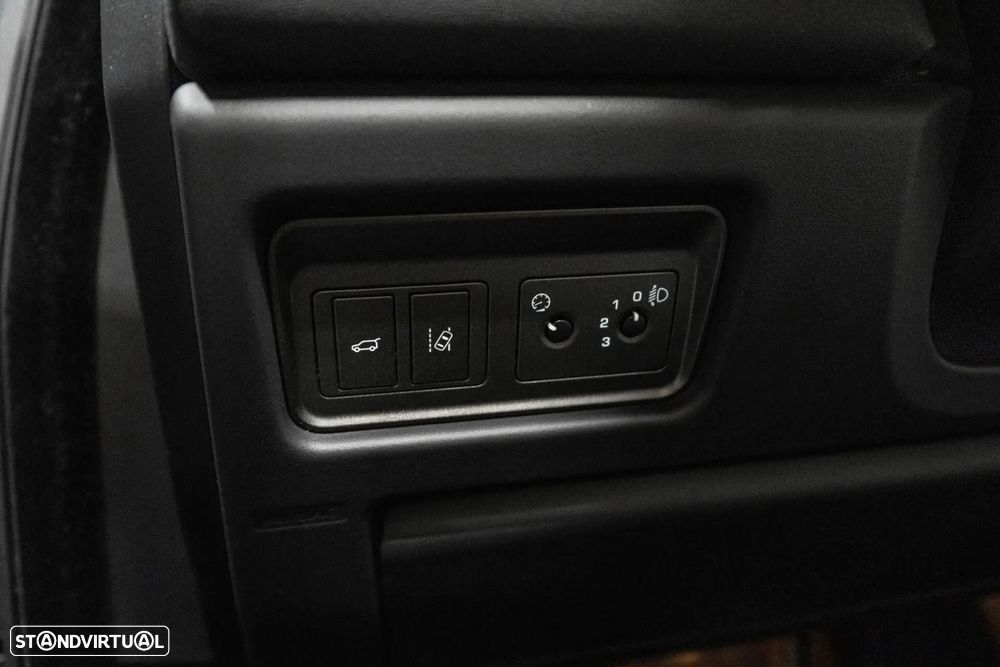 Land Rover Range Rover Evoque - 19