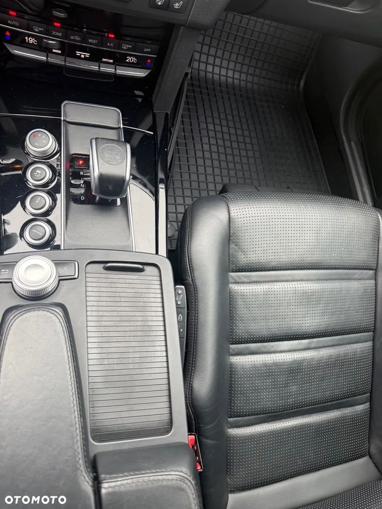 Mercedes-Benz Klasa E - 4