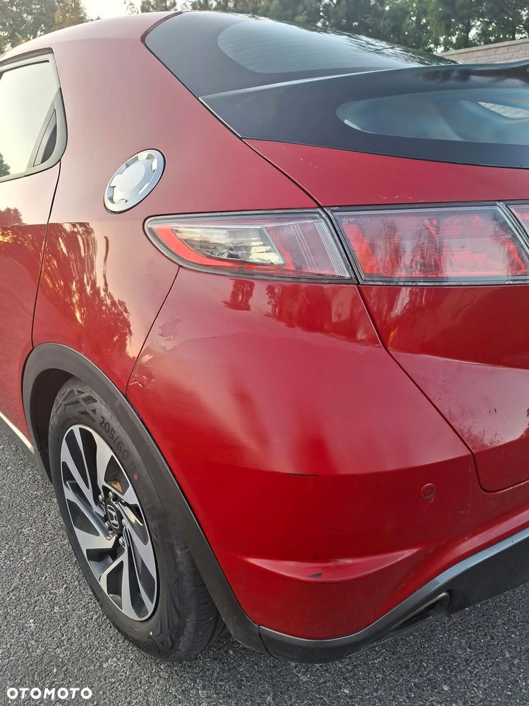 Honda Civic 1.8 Sport - 10