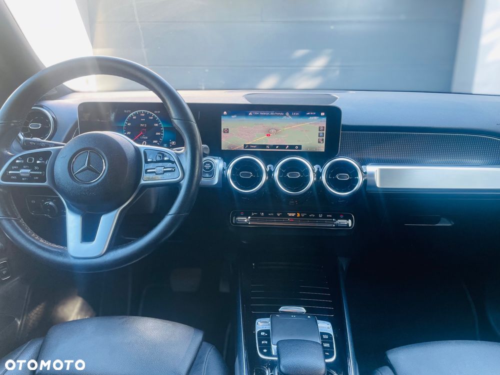 Mercedes-Benz GLB 180 d Progressive 8G-DCT - 18