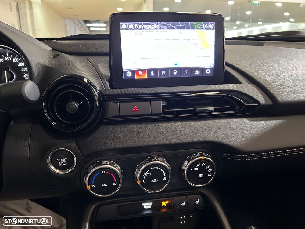 Mazda MX-5 1.5 RF Sky-G Excellence Navi - 22