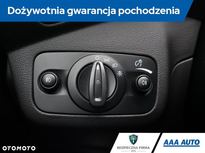Ford Kuga - 22
