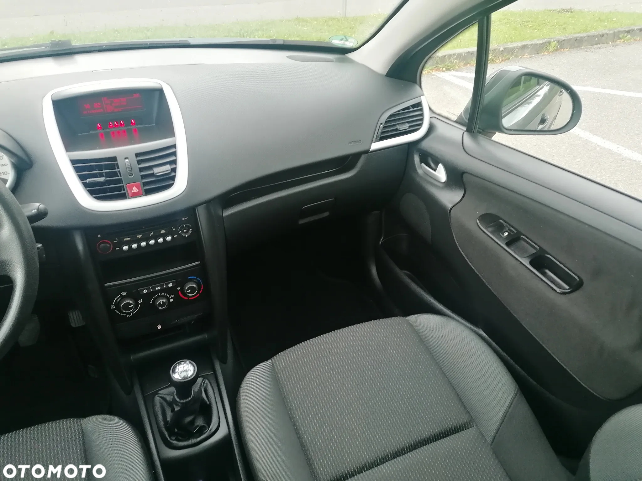 Peugeot 207 1.4 U Move - 14