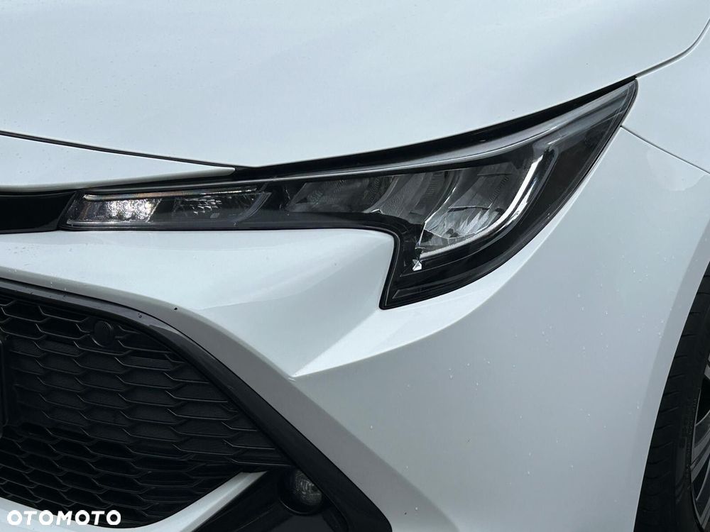 Toyota Corolla - 33