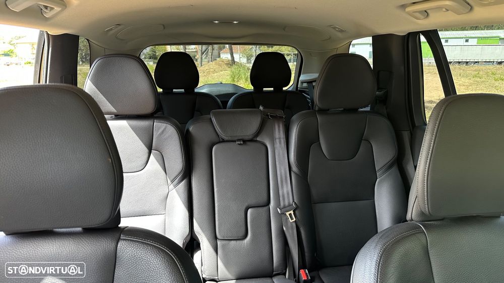 Volvo XC 90 - 29