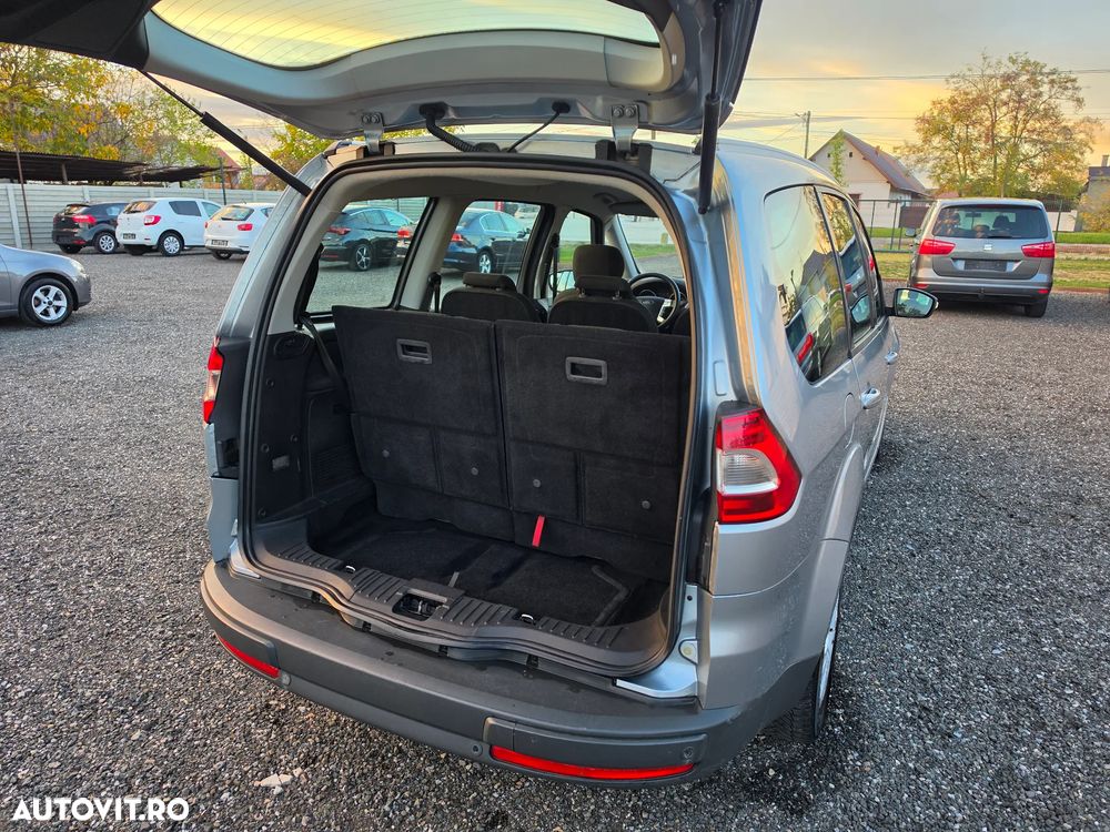 Ford Galaxy - 4