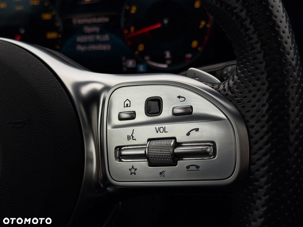 Mercedes-Benz Klasa A 200 4-Matic AMG Line 8G-DCT - 16