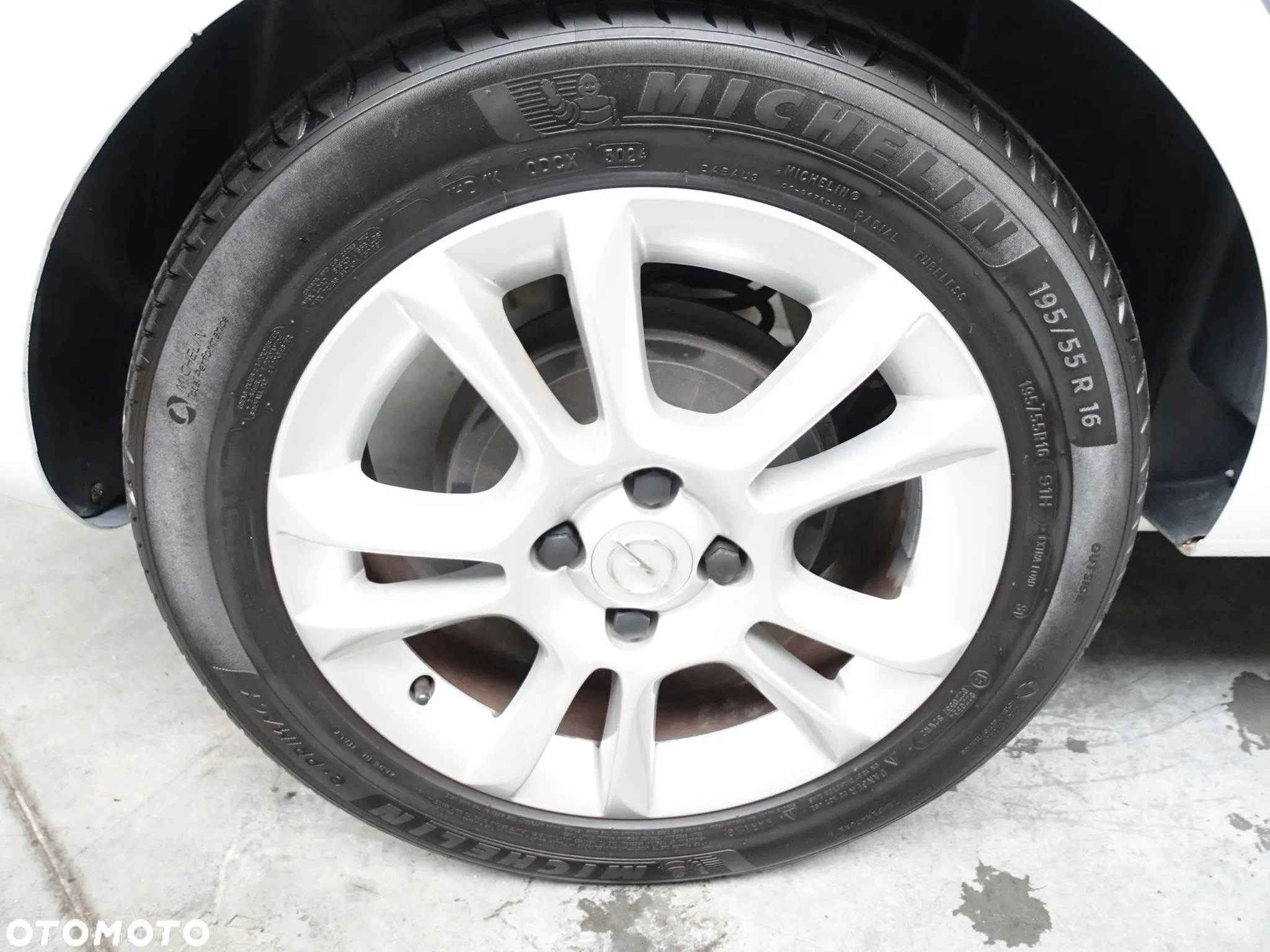 Opel Corsa 1.4 Enjoy - 21